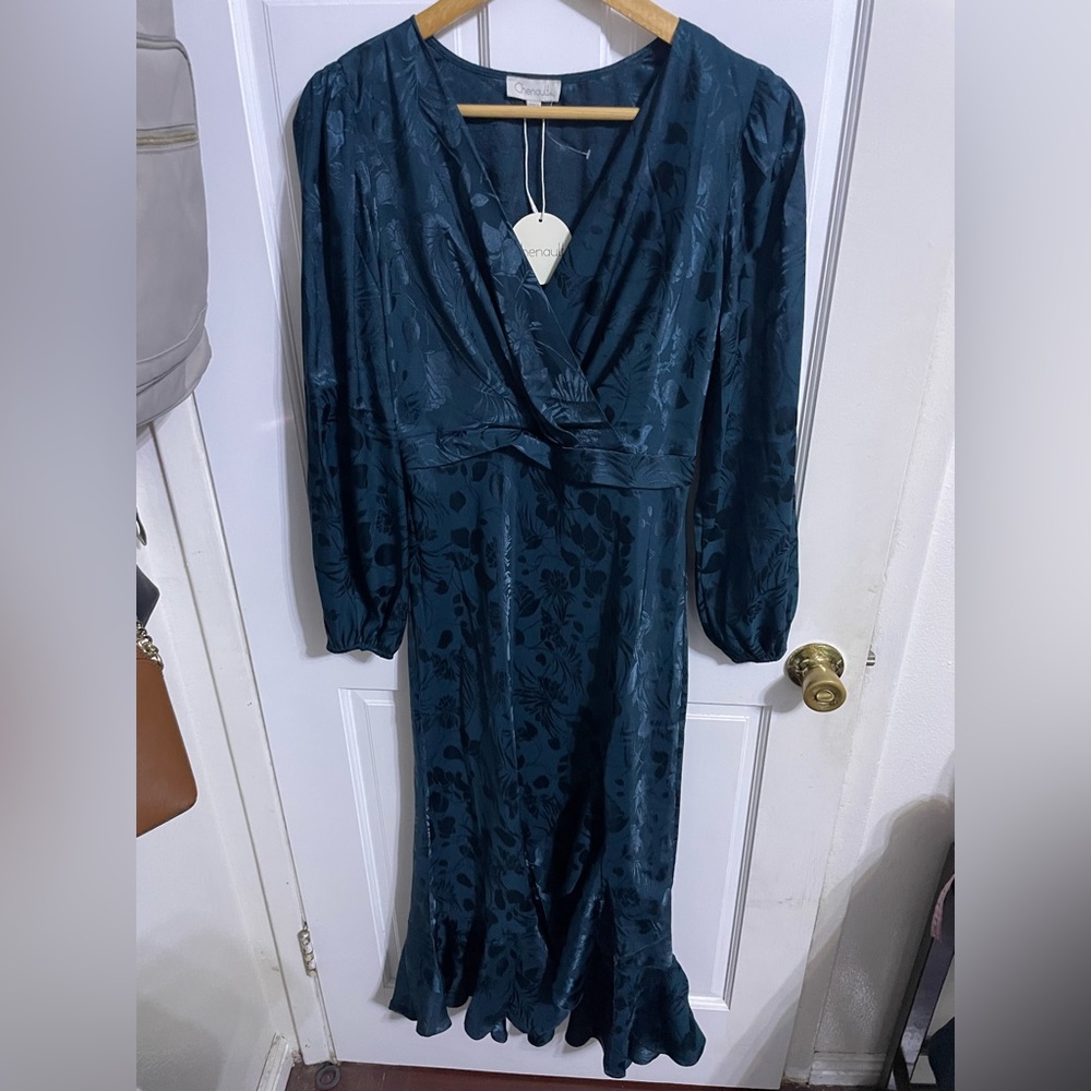 Chenault Long Sleeve Emerald Dress with a floral print size S
